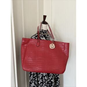 Mia K Farrow Red Tote Faux Croc Bag NWT
